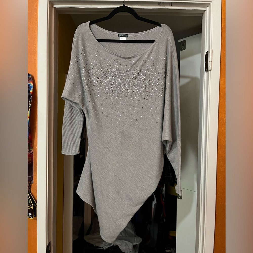 ASYMMETRICAL MINI DRESS